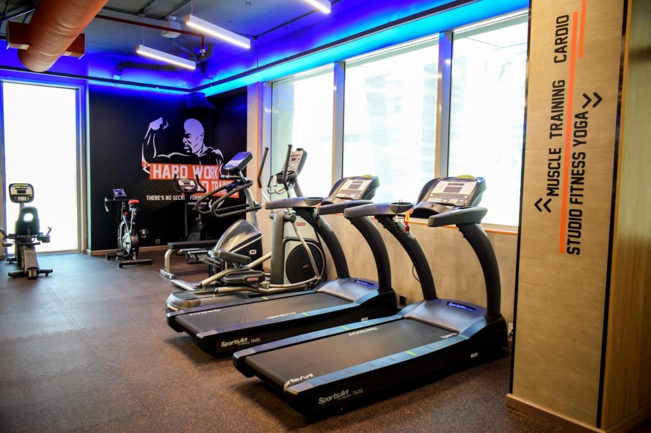 Saraya Corniche Hotel Dauhá Exteriér fotografie Cardio room
