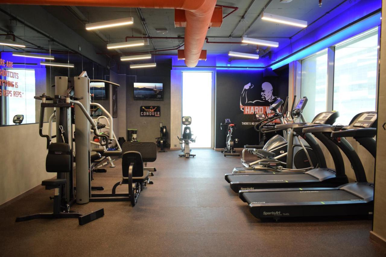 Saraya Corniche Hotel Dauhá Exteriér fotografie The gym at the hotel
